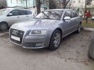 Audi A8 foto 2