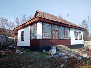 Se vinde casă în s. Dolna, centru, Raionul Strășeni foto 4
