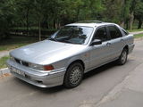 Mitsubishi Galant foto 1