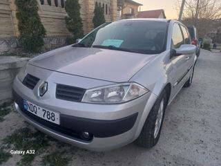 Renault Megane foto 3