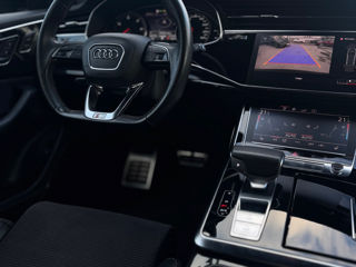 Audi Q8 foto 12