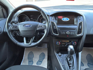 Ford Focus foto 9