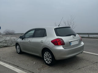 Toyota Auris foto 4