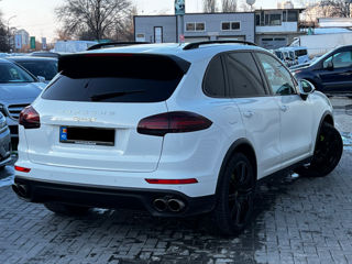 Porsche Cayenne foto 5