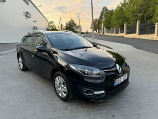 Renault Megane foto 2