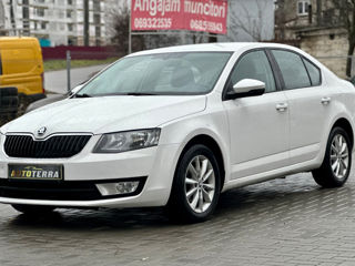 Skoda Octavia foto 3