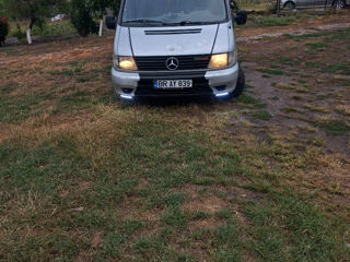 Mercedes Vito