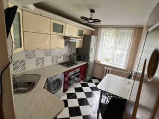 Apartament cu 2 camere, 78 m², Poșta Veche, Chișinău foto 2