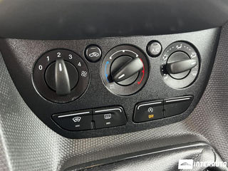 Ford Tourneo Connect foto 12