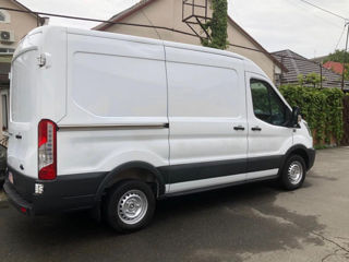 Ford Transit foto 2