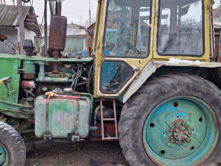 Excavator,tractor ,pese