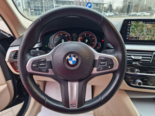 BMW 5 Series foto 12