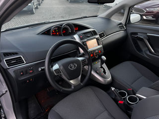 Toyota Verso foto 6