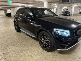 Mercedes GLC foto 5