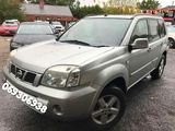 Nissan X-Trail foto 1