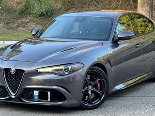 Alfa Romeo Giulia foto 3