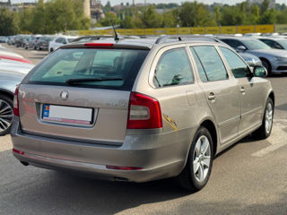 Skoda Octavia foto 4