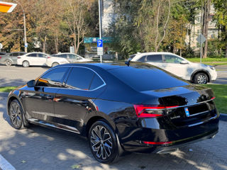 Skoda Superb foto 4