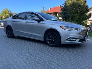 Ford Fusion foto 3