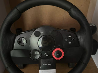 Logitech Driving Force GT foto 1