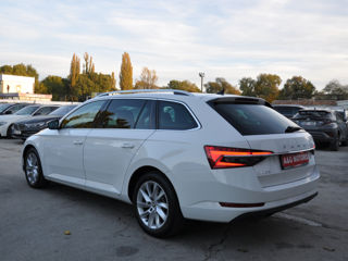 Skoda Superb foto 7