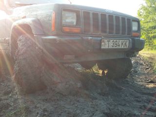 Jeep Cherokee foto 10