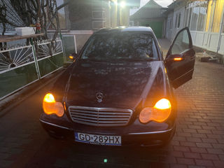 Mercedes C-Class