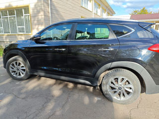 Hyundai Tucson foto 2