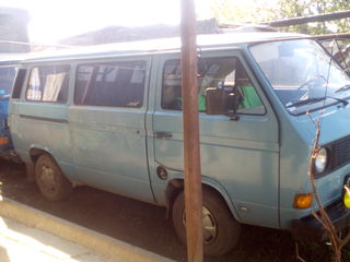 Volkswagen T2 foto 2