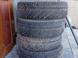 4 anvelope Michelin 225/65/R17.. stare buna 1400lei