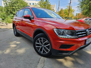 Volkswagen Tiguan foto 2