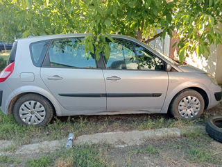 Renault Scenic foto 2