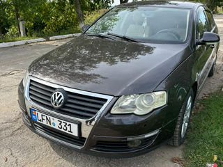 Volkswagen Passat foto 3