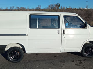 Volkswagen Transporter foto 7