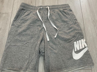 Nike pantaloni scurți foto 1