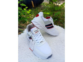 Adidasi Wickers foto 4
