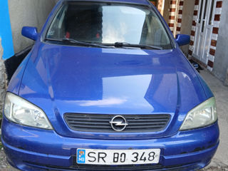 Opel Astra foto 2