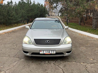 Lexus LS Series foto 2