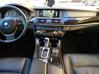 BMW 5 Series foto 3