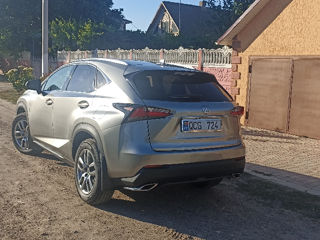 Lexus NX Series foto 2