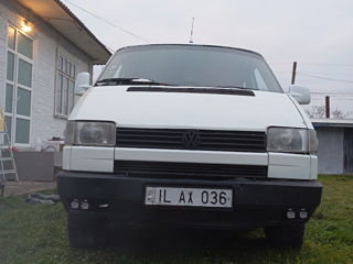 Volkswagen Caravelle foto 6