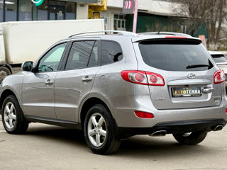 Hyundai Santa FE foto 4