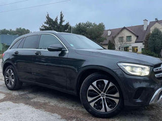 Mercedes GLC foto 9