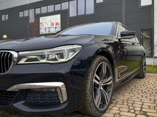 BMW 7 Series foto 5