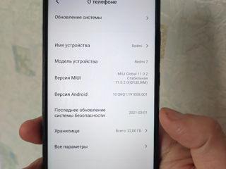 Xiaomi Redmi 7 32/3 GB. Stare foarte bună! foto 3