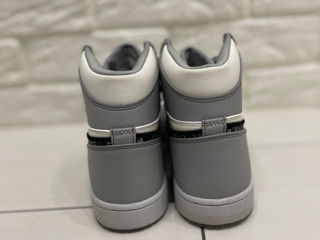 Dior Air Jordan 1 High foto 3