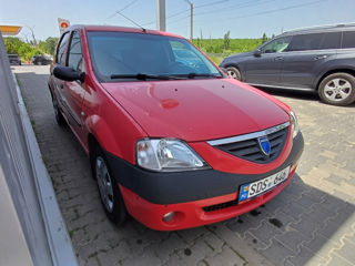 Dacia Logan foto 4