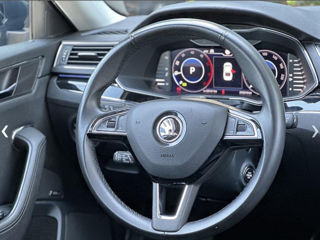 Skoda Superb foto 6