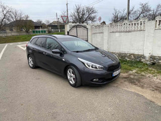 KIA Ceed foto 2