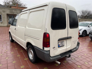 Nissan Vanette foto 3